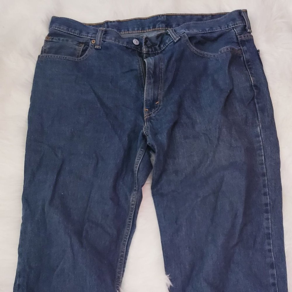 EUC LEVIS RED TAB Jeans